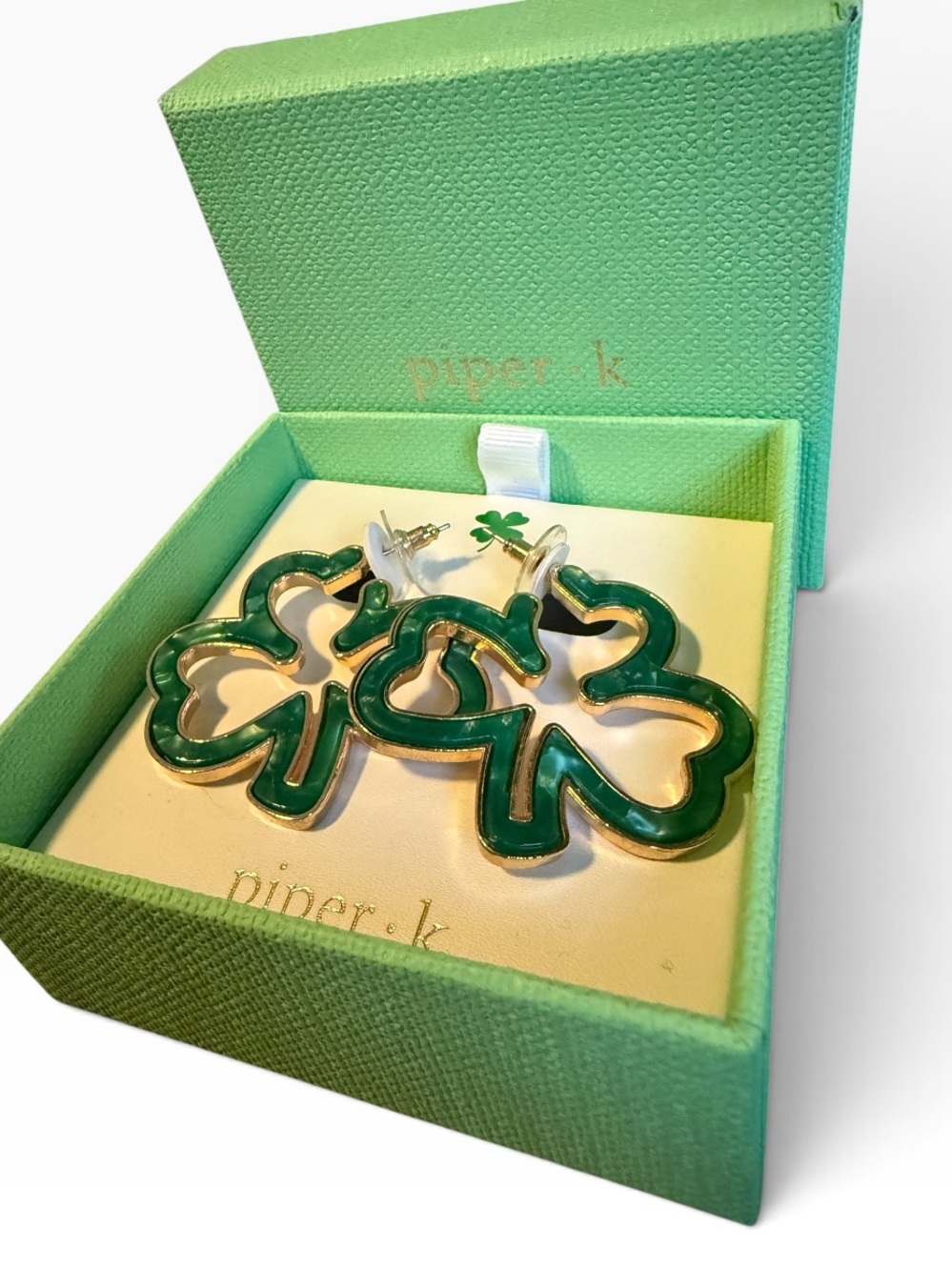 Piper k Green Shamrock Earrings with Gold Trim NIB Irish ☘️